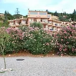 Wieland Hotel *
