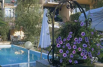 Wieland Hotel *